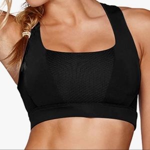 Black sports bra with removable pads size M